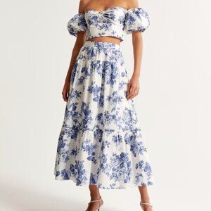 Abercrombie & Fitch Poplin Tiered Maxi Skirt - small